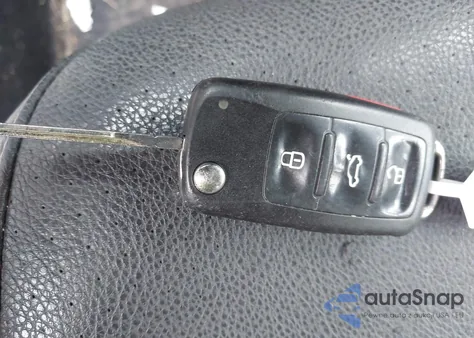 2012 Volkswagen Jetta 2.5L Se z USA, uszkodzony, nr VIN 3VWBP7AJ0CM378743